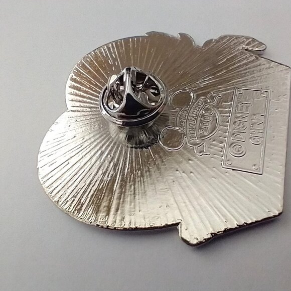 Nightmare Before Christmas Enamel Pin Jack & Sally Brooch Disney Goth Emo Scene - Picture 4 of 4